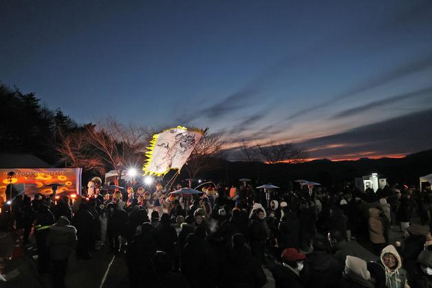 [포토]전북 임실 국사봉서 맞은 병오년 첫 일출