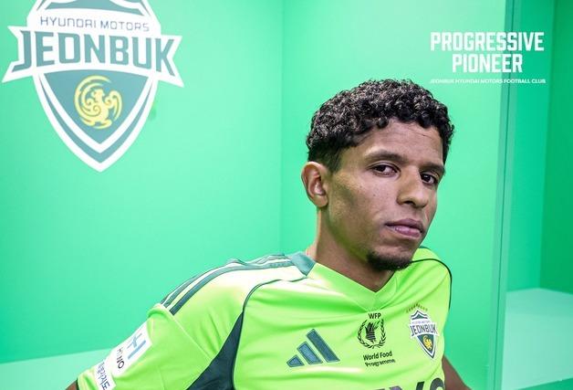 K리그1 챔피언 전북, '베스트11 미드필더' 오베르단 영입