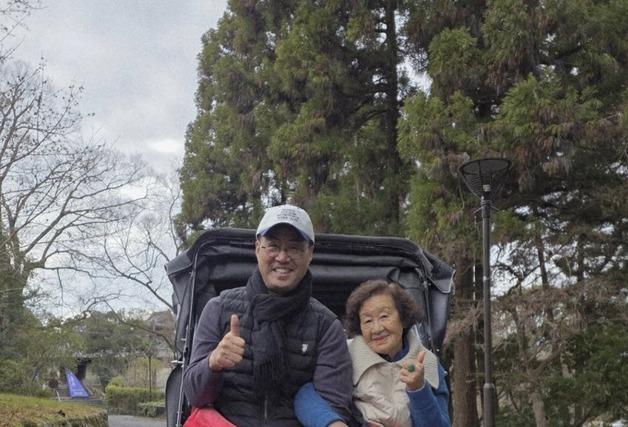이만기 '제리 장모' 근황 공개…가족여행 속 밝은 미소 [N샷]