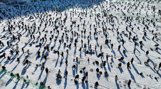 내일 최저 -8도, 살얼음 '주의'…오전 중국발 미세먼지 '뿌연하늘'