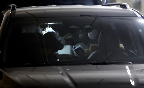 경찰, '공천헌금' 의혹 강선우 주거지 압수수색