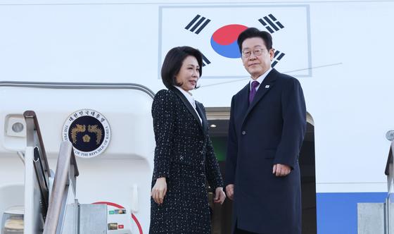 李대통령, 중일 신년 외교 일단락…대수보 주재 '내치 복귀'