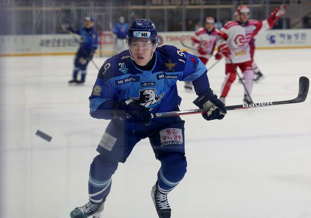 HL 안양 김상욱, 아시아리그 아이스하키 통산 최다 포인트 신기록