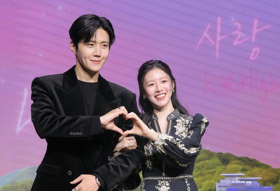 '이사랑통역되나요' 김선호 "6개 국어 능통 다중언어 통역사…4개월 공부"