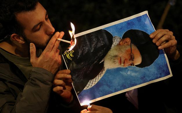 이란 시위 사망자 6000명설까지…美·유럽서 '연대 시위' 들불