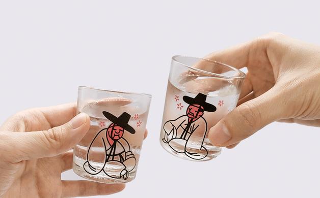 '까치호랑이'부터 '취객선비'까지…국립박물관 뮷즈 연간 매출 413억, 역대 최고