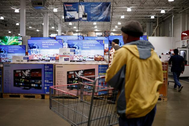 美 1월 CPI 전년대비 2.4%↑, 예상 하회…작년 5월 이후 최저 수준(종합)