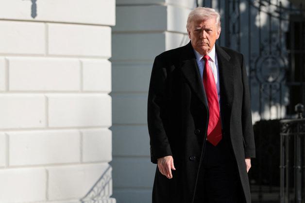 트럼프, 미네소타 총격사건 ICE 재차 옹호…"범죄자들과 살고 싶나"