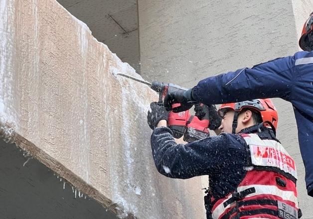 겨울철 흉기 고드름…3년간 1259건 소방 출동 '1월 집중'