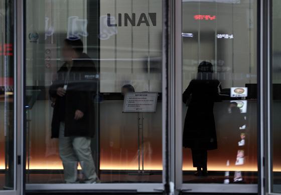 경찰, 보험사 경비원에 흉기 휘두른 50대男 구속영장 신청