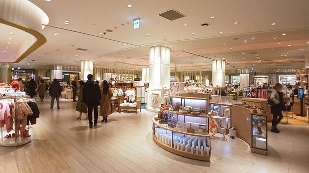 출생아수 반등에 유아용품 수요 ↑…신세계百, 베이비 웰컴위크 개최