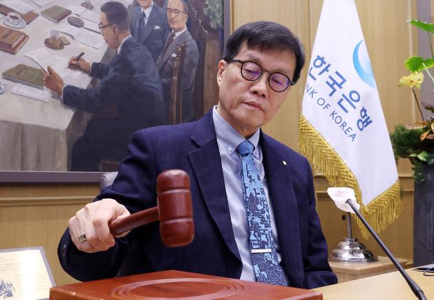 이창용 "환율 1470원, 상승분 4분의 3은 엔화 약세 등 대외요인 때문"