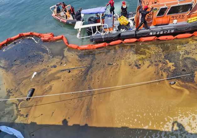 중부해역 해양오염사고 60건 분석…인천·평택이 60% 차지
