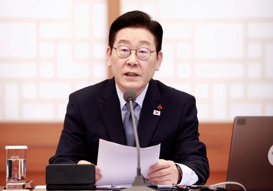 李대통령 "문화·예술 영역 지원 부족…추경해서라도 토대 살려야"