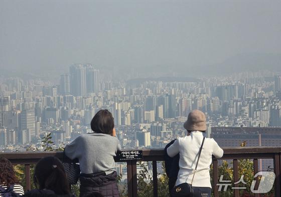 전북 서부권역 초미세먼지 주의보 발령…국외 미세먼지 유입 영향