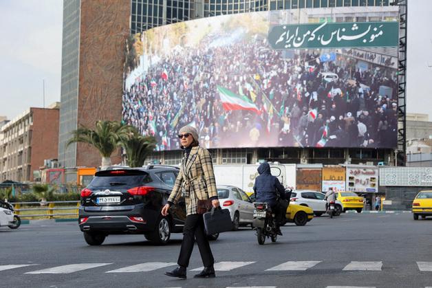 이란 반정부 시위, 유혈 진압에 소강상태…"테헤란 곳곳에 보안군 배치"