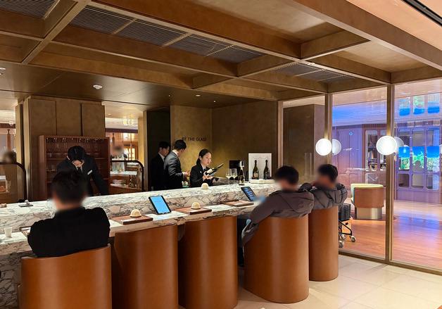 "기온 뚝 떨어진 추운 날씨, 따뜻한 실내에서 쇼핑 어때요"