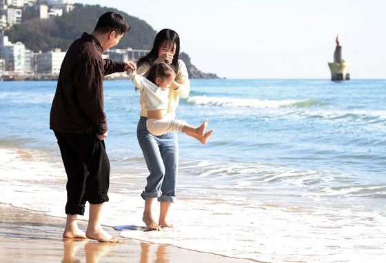 [오늘의 날씨] 광주·전남(18일, 금)…맑은 날씨·일교차 최대 15도