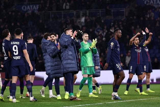 '이강인 부상 결장' PSG, 릴에 3-0 완승…리그 선두 탈환