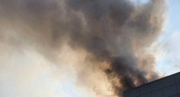 시흥 금속부품 가공 공장서 화재…'대응 1단계' 진화 중