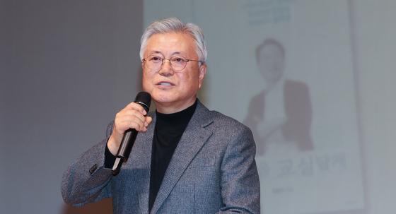 文 전 대통령 “행정통합, 교육자치 강화 계기가 되어야”