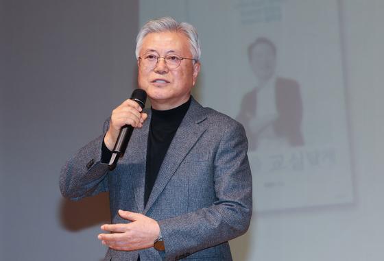 文 전 대통령 “행정통합, 교육자치 강화 계기가 되어야”