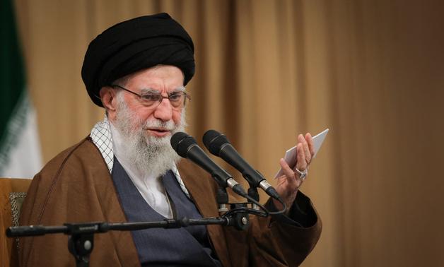 하메네이 "트럼프, 이란 집어삼키려 해…시위 인명피해 책임져야"