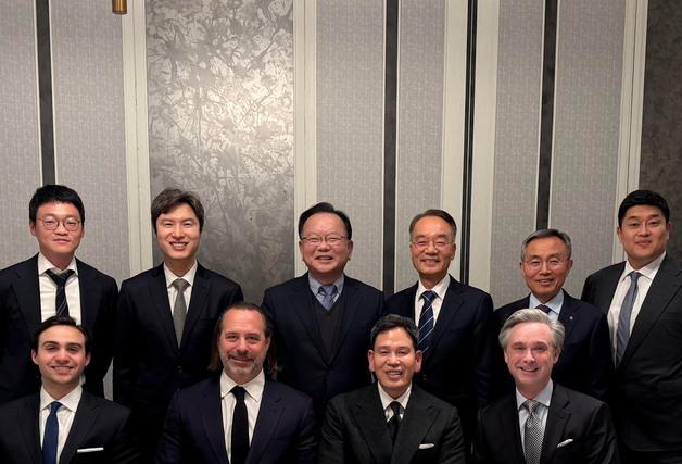 정용진 회장 등 록브리지네트워크 이사진 한자리에…"한미협력 강화에 힘"