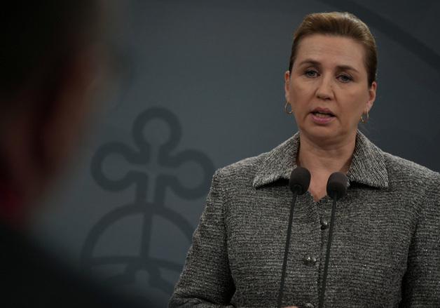 美에 강경 대응해 인기 높아진 덴마크 총리, 조기 총선 '승부수'