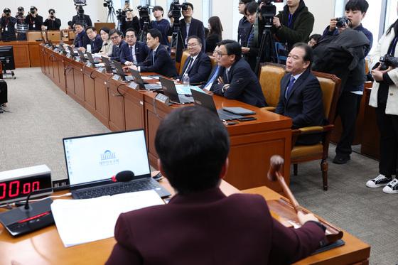 '이혜훈 청문회' 소관 재정위 정회…"여야, 협의해 오라"