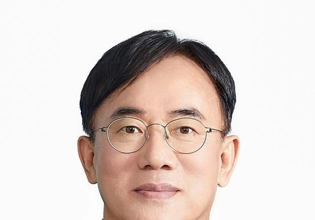 정철동 LGD 사장 "일등 기술·원가 혁신으로 새 성장궤도 진입"