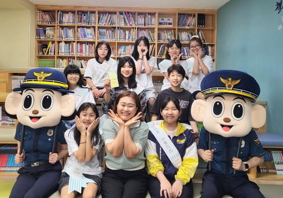 전주용소초 동아리 '심심풀이 꽃심터' 교육부장관상 수상