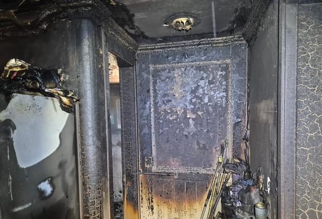 당진 신평면 단독주택서 화재…60대 자력 탈출