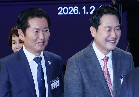 정청래 '경남 굴따기'·장동혁 '용인 반도체'…지선 민심다지기