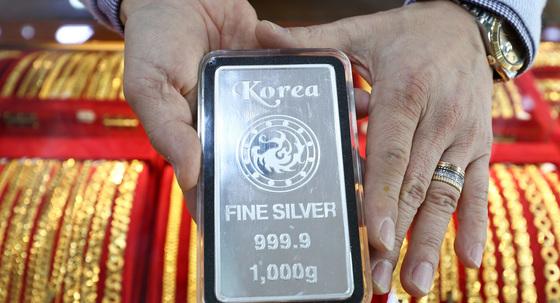 금-은 또 사상 최고치…은 7% 이상 폭등, 100달러 돌파