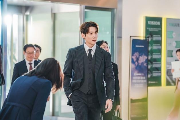 최진혁 직진 활약에 시청률 2배…'아기가 생겼어요' 예상 깬 로코 케미 [N초점]