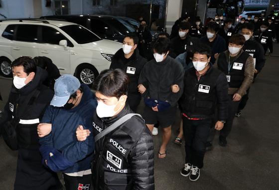 경찰, 캄보디아 송환 피의자 73명 전원 구속영장 신청