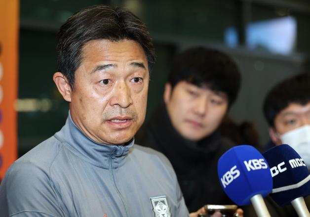 이민성호는 왜 맥없이 무너졌나…냉정한 복기가 필요하다