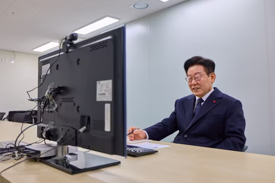 李 "캄보디아 코리아 전담반, 스캠 피의자 130여명 검거"