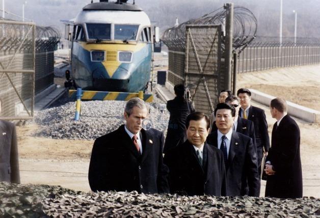 美 대통령, 부시 아닌 고어였다면…북핵 문제 달라졌을까[남북은 그때]