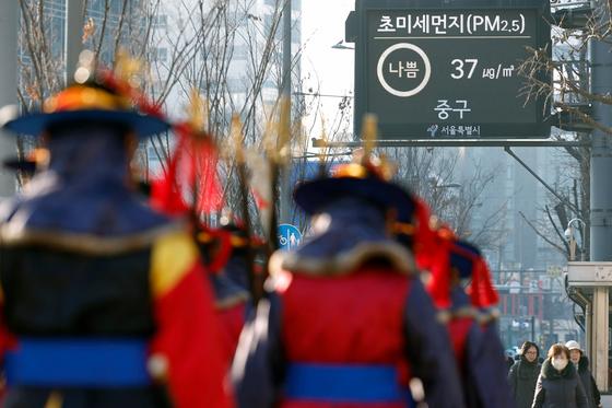 충북·세종, 올해 첫 '미세먼지 비상저감조치' 발령(종합)