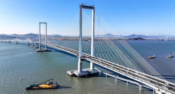 [뉴스1 PICK] 기네스에 등재된 세계 최고 높이 전망대 교량 '제3연륙교' 개통