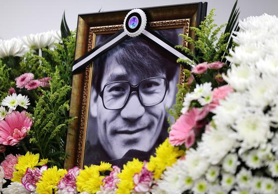 [뉴스1 PICK]영화의 거리 충무로에 故 안성기 추모 공간 마련