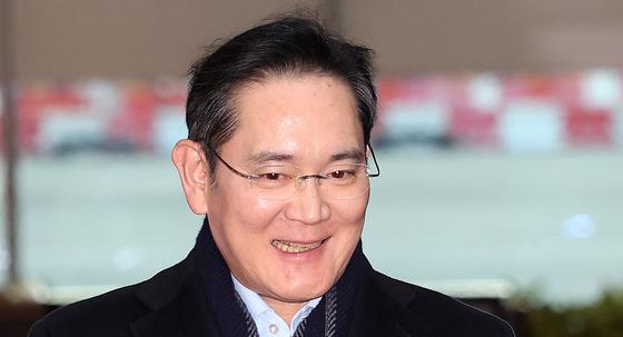 이재용, 중동 체류 임직원 500만원 상당 선물…"깊은 위로"