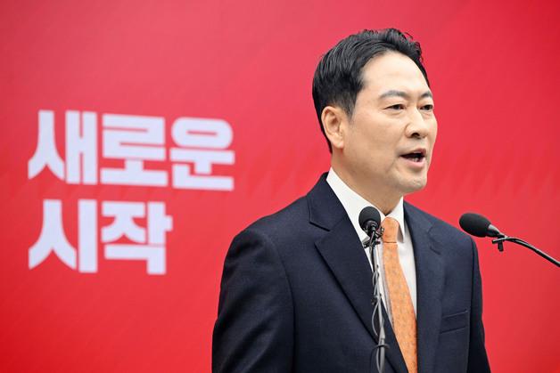 장동혁 '친윤 반한' 인선…'한동훈 당게' 윤리위 첫 회의 주목  