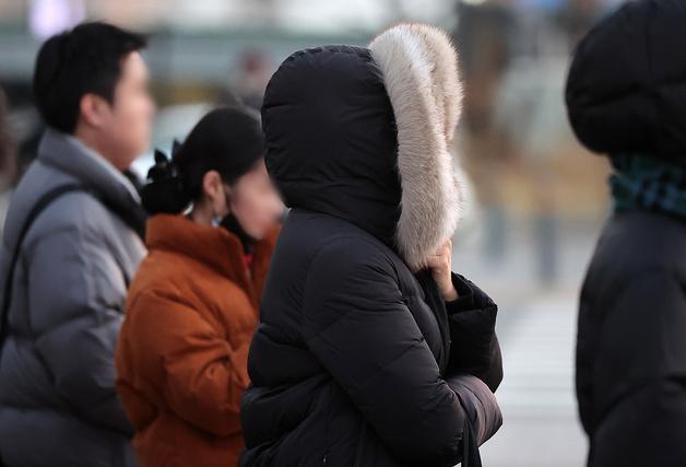 평창 봉평 -20.7도…한파특보 강원 영서·산간 강추위 계속