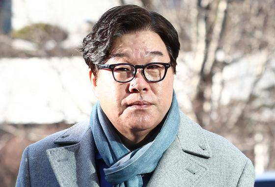 '대북송금' 제3자뇌물죄 재판부 "김성태 이중 기소 아닌가"