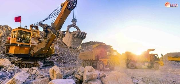 김정은, 푸틴에 "무조건 지지"…'9차 당 대회' 분위기 고조[데일리 북한]