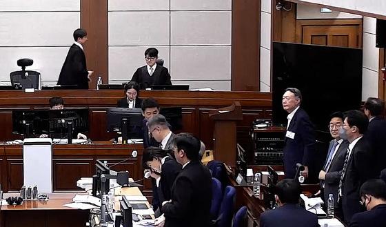 尹측 최후변론 6시간 예고→김용남 "13일도 못 끝날 가능성…시간 할당해야" 