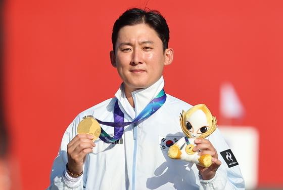 [뉴스1 PICK] ‘한 발 빼고 모두 10점’…김종호, 한국 남자 컴파운드 새 역사